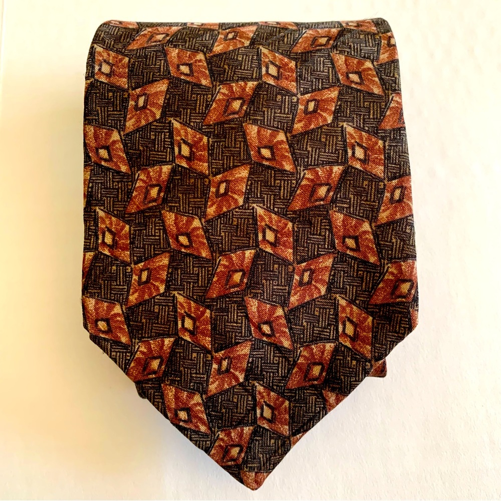 Bugatti. 100% Italian Silk Necktie. Brown and Orange diamond pattern‎ on …
